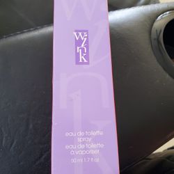 New Avon WINK Spray