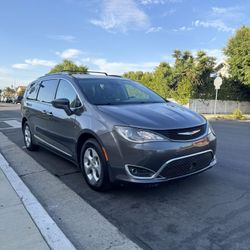 2017 Chrysler Pacifica