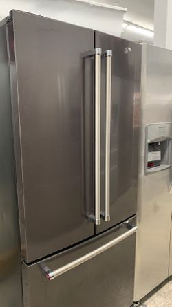 Kitchen Aid French Door Fridge !