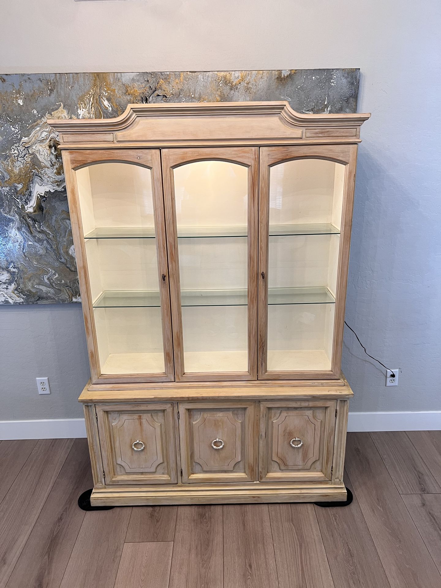 80” Vintage AMERICAN OF MARTINSVILLE Solid Wood 2 Piece Display Cabinet & Buffet With Lighting
