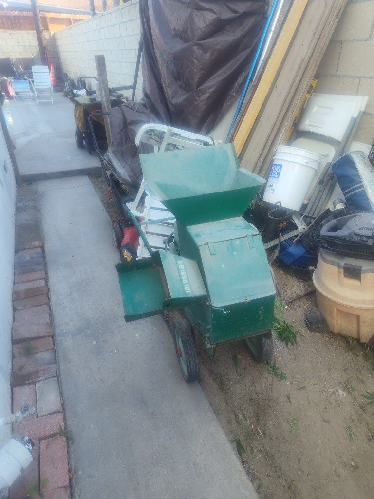 Chipper Wood Chipper