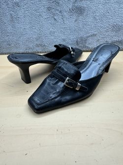 Black Faux Croc Embossed Buckle Mule Heels