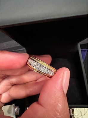 Zales Men Wedding Ring - Never Worn