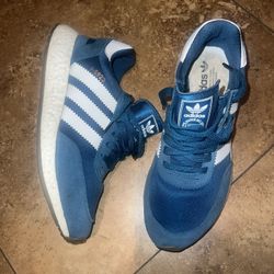 Adidas Running Shoe Iniki