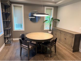 RH dining set St. James in Antique Oak Grey