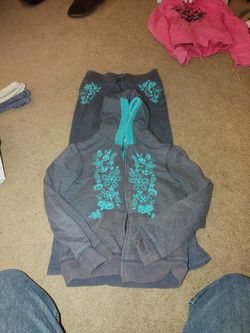 Old Navy Sweat Suit
