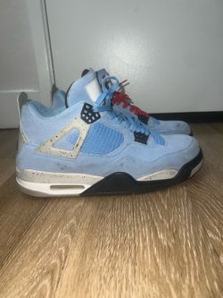 Jordan 4 Universiy blues