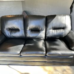 Couch -leather