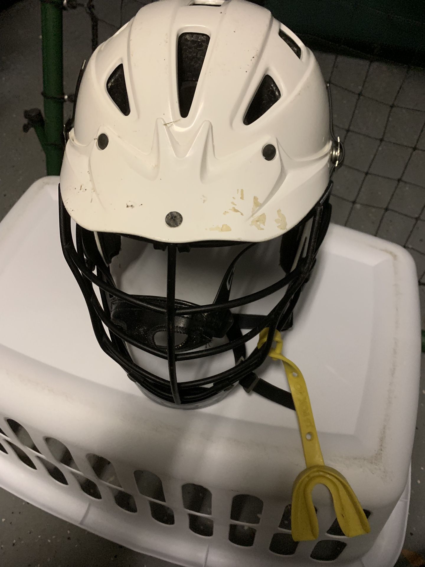 Full set of youth lacrosse gear. Cascade helmet and STX pads. 240 new