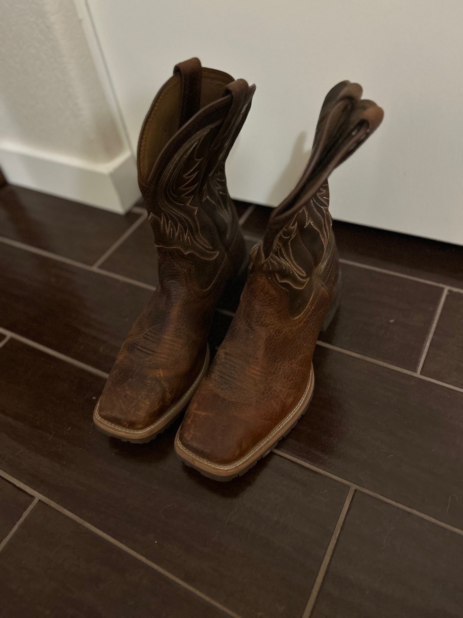 Ariat Cowboy Boots