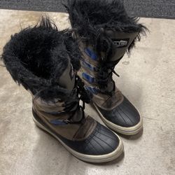 Kids Snow Boot Size 2