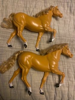1980 Mattel Barbie Golden Palomino Horses- Set of 2
