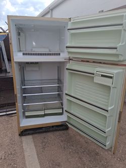 REFRIGERADOR