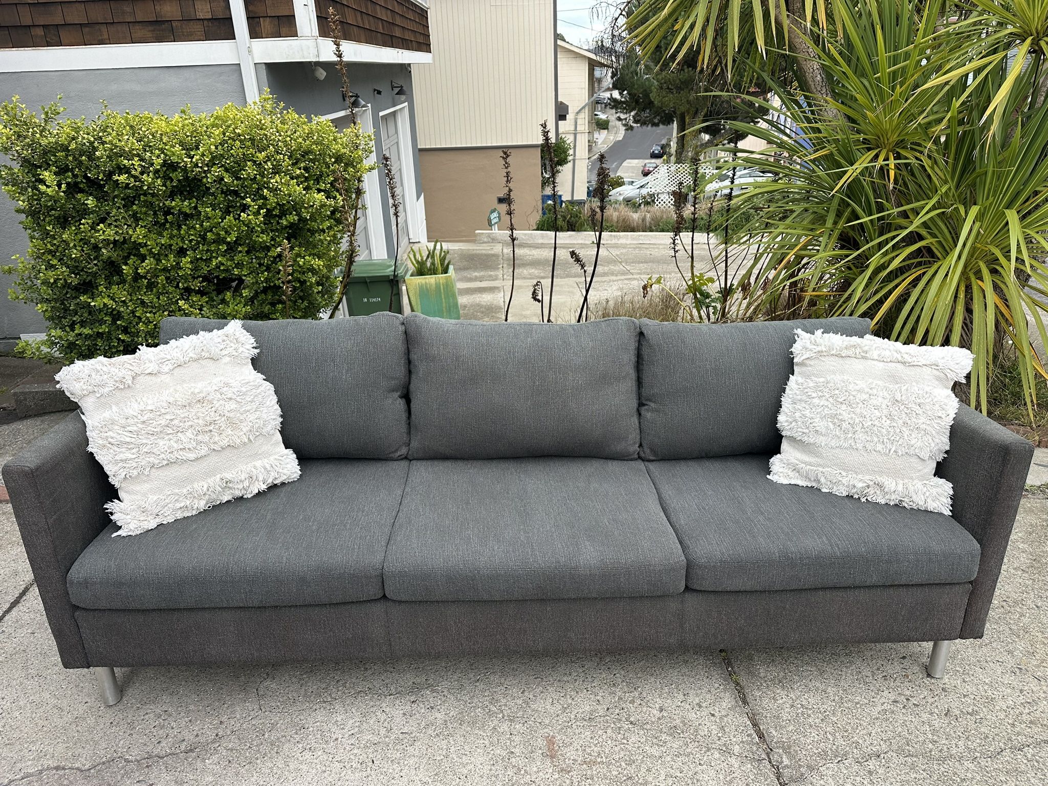 Room & Board 3-Seat Couch-FREE Delivery