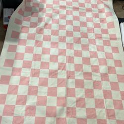 Funky checkered printed rug 