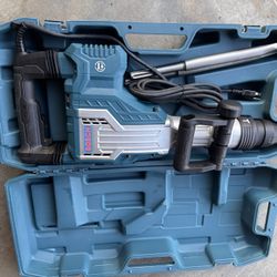 Bosch SDS-max Demolition Hammer