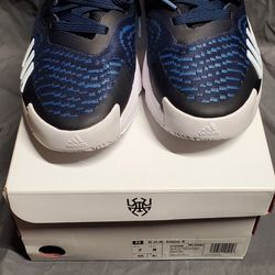Adidas D.O.N. Issue 4 Basketball Shoes