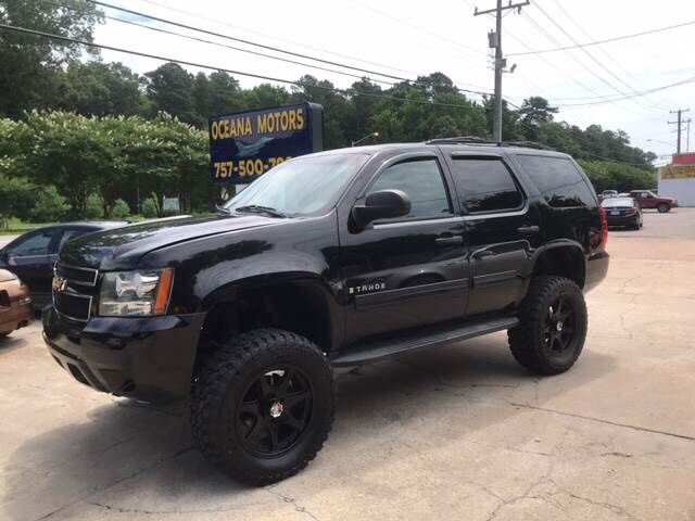 2009 Chevy Tahoe LS new rough country lift, new rims and tires potential third row