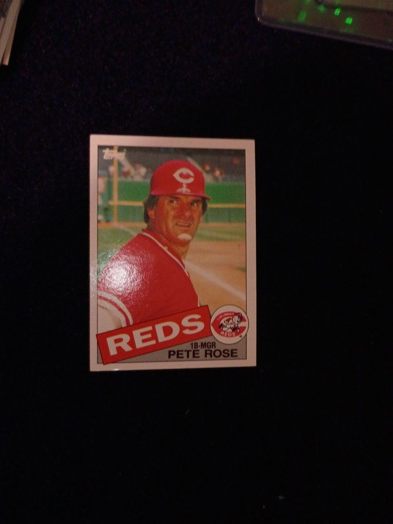 Pete Rose 1985 Topps Reds Card Number 600