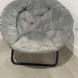 Foldable Saucer chair