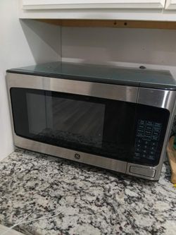 GE Stainless Steel Countertop Microwave