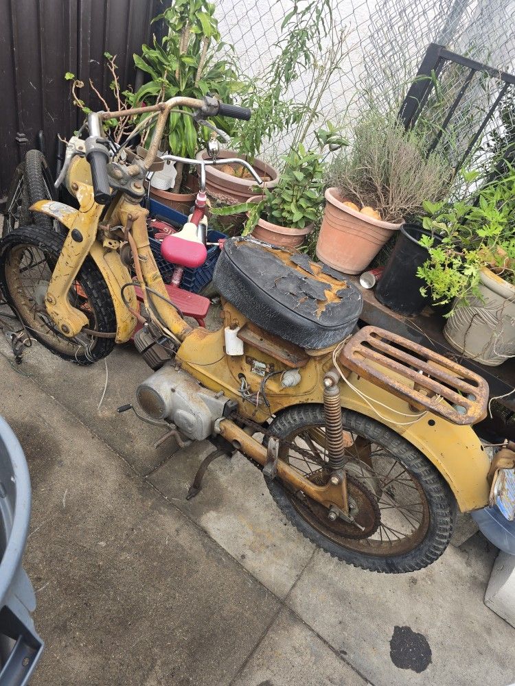 Old vintage yamaha motorcycle