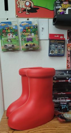 Big Red Boots  (Astro Boy )