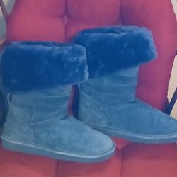 Blue Size 8 Lamo Snow Boots