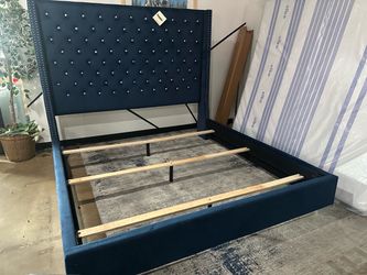 π₯ LUXURY KING BED + FREE METAL BOXSPRING | $575 π₯ $0 Down Financing
