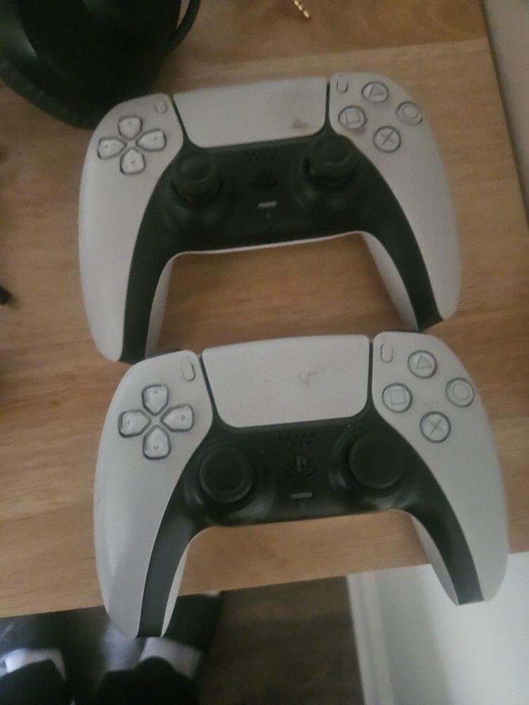 Ps5 Controllers