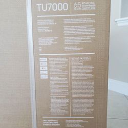UNOPENED SAMSUNG 65 Inch Crystal UHD TV