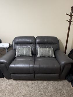 Dual Reclining Loveseat