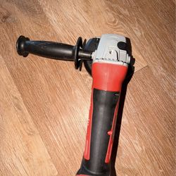 Milwaukee Grinder – Brand New