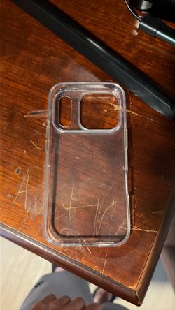iPhone 17 Pro clear case