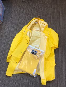 Helly Hansen Men’s Large Raincoat and Trouser Set