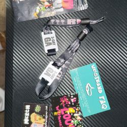 3 Day GA Rolling Loud Tickets Selling Both 