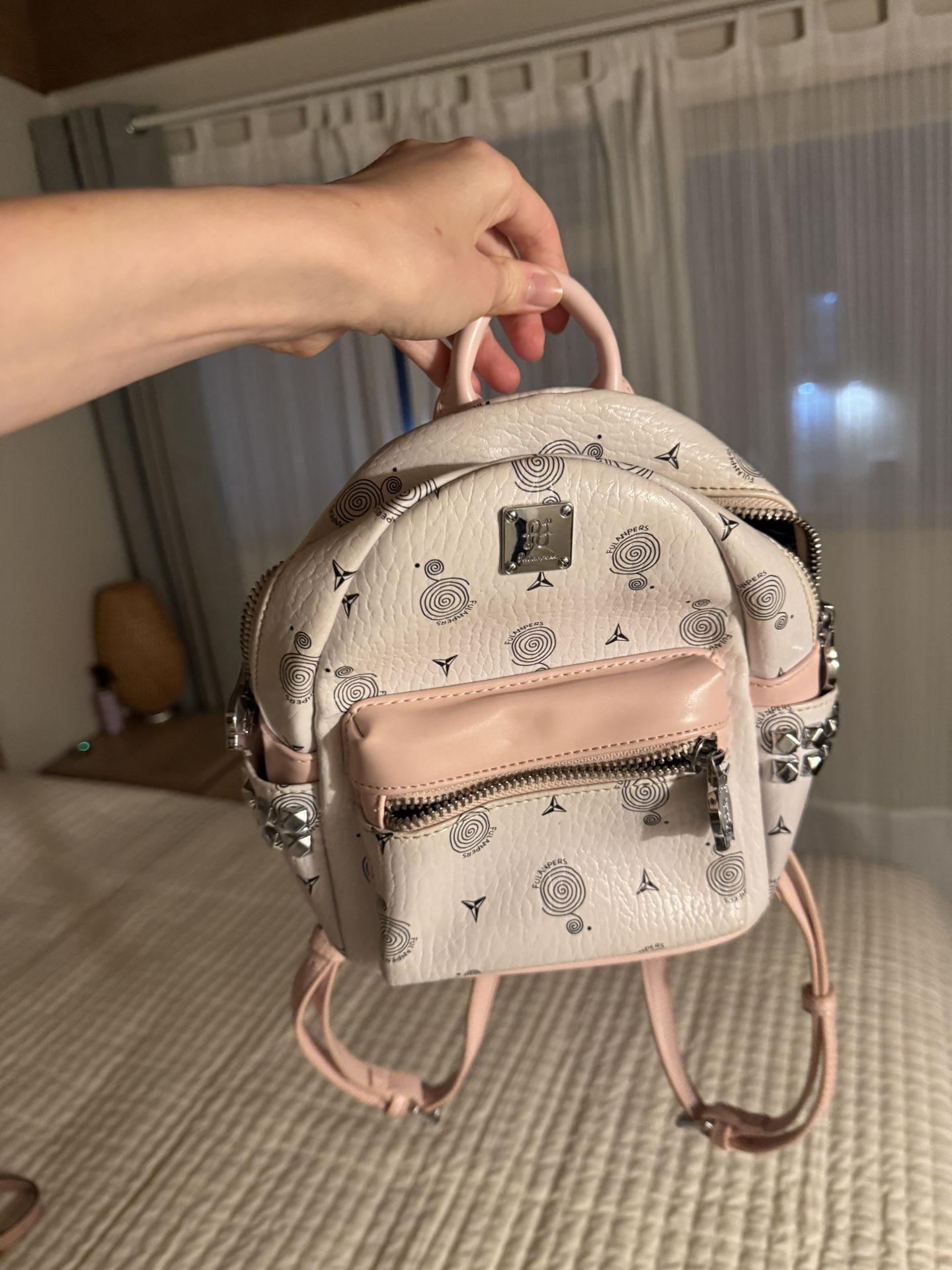 Backpack 