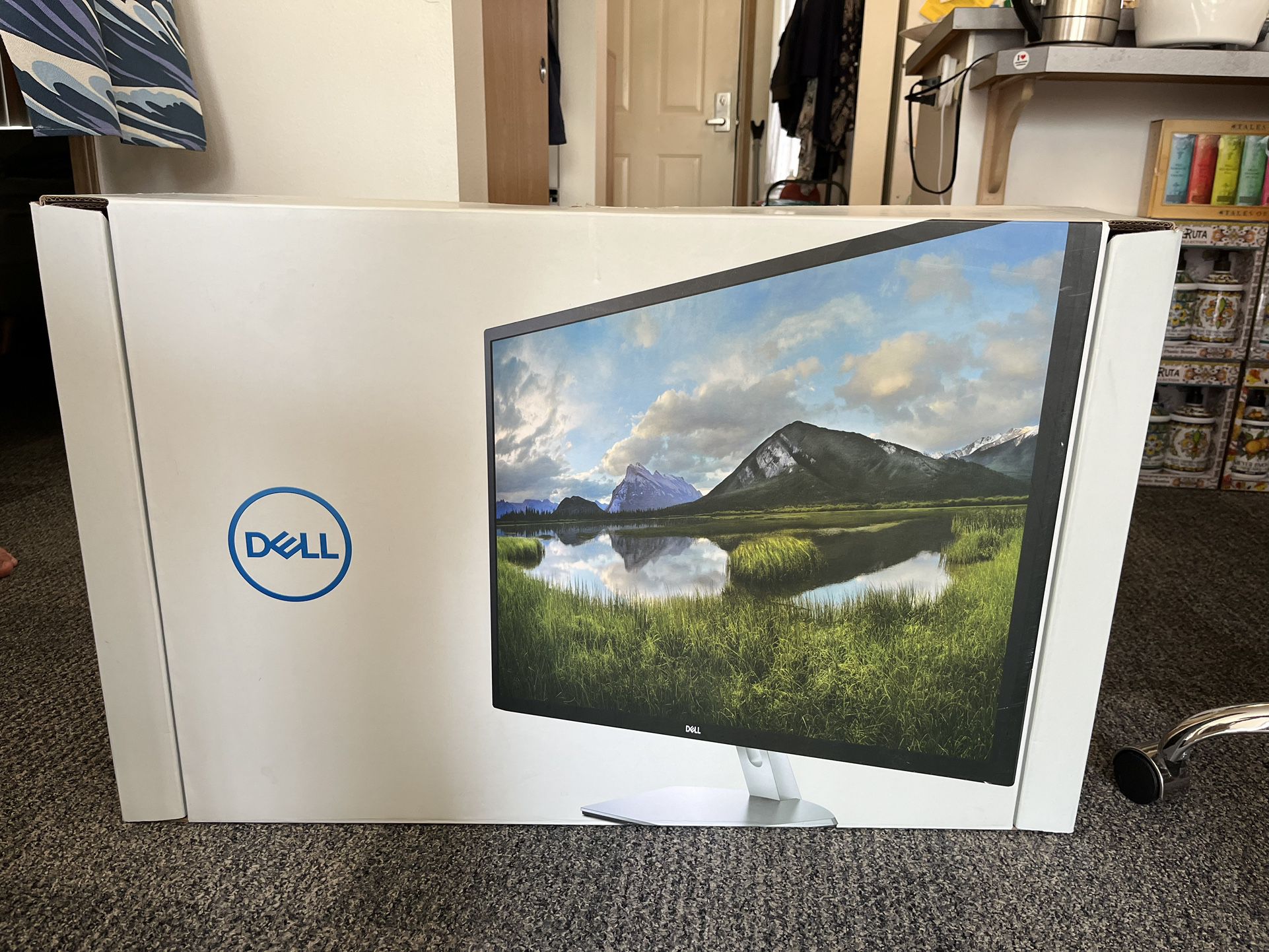 32” Dell Monitor $200