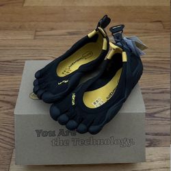 Vibram five fingers