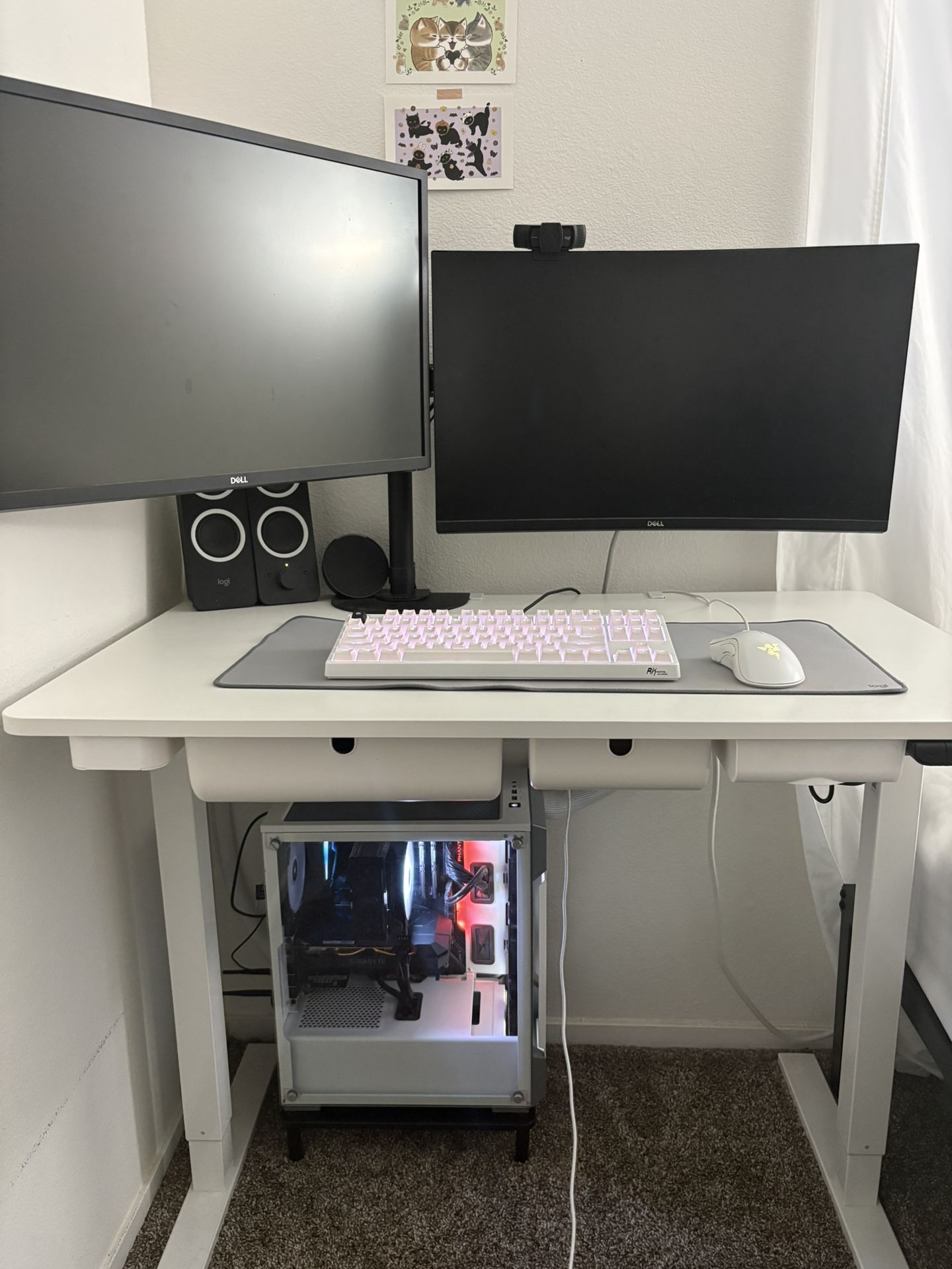 Gaming PC with 2 Monitors, Keyboard, Mouse, Speakers, Camera, and Monitor Mount