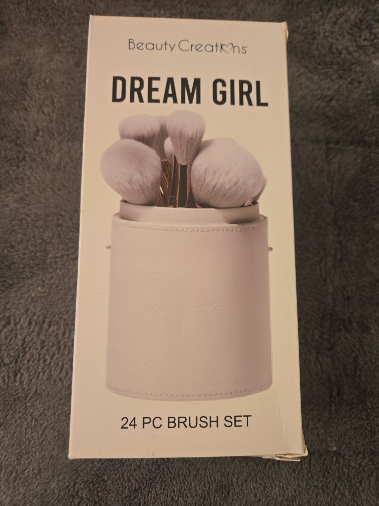 Makeup Brush