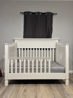 Baby Crib | Pottery Barn