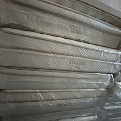 King Queen Size Tempurpedic ProAdapt,  ProBreeze,  LuxeBreeze Mattress  Pro Breeze /Luxe Adapt /Pro Adapt /Adapt /cloud /Tempur pedic contour Supreme 