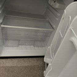 Refrigerator (Small )