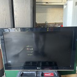 40 inch LG tv 