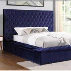 QUEEN BED FRAME MATTRES SOLD SEPARATELY NEW IN BOX ☎️ 1714586,2564