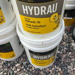 John Deere HYDRAU oil 