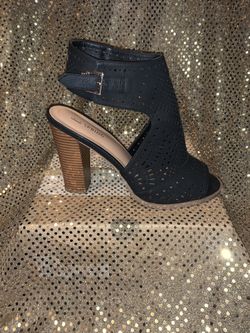Call It Spring Cut Out Heels Size 10