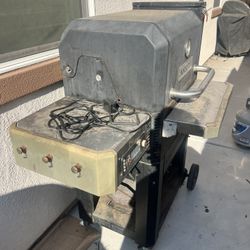 master built vertical smoker 