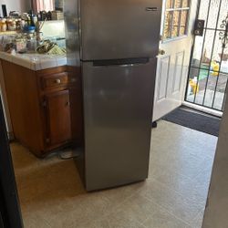Small Fridge 